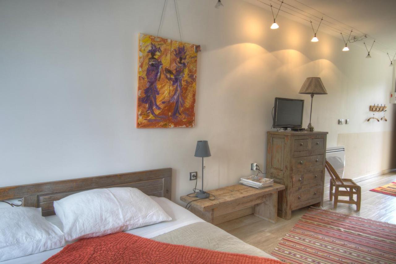 Maison Prairie Bonheur Bed & Breakfast Magny-les-Hameaux Dış mekan fotoğraf