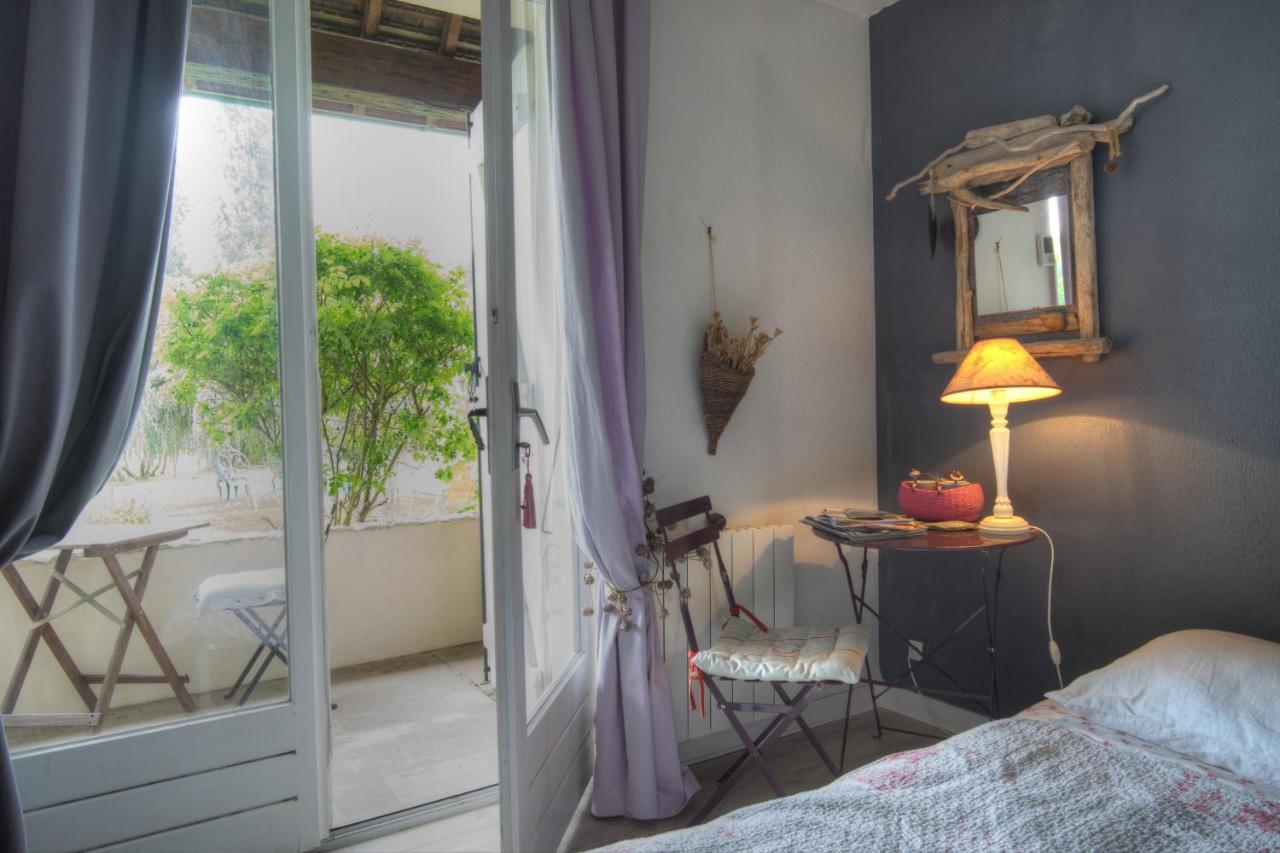 Maison Prairie Bonheur Bed & Breakfast Magny-les-Hameaux Dış mekan fotoğraf