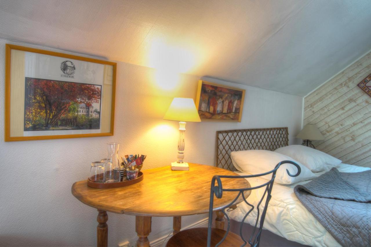 Maison Prairie Bonheur Bed & Breakfast Magny-les-Hameaux Dış mekan fotoğraf